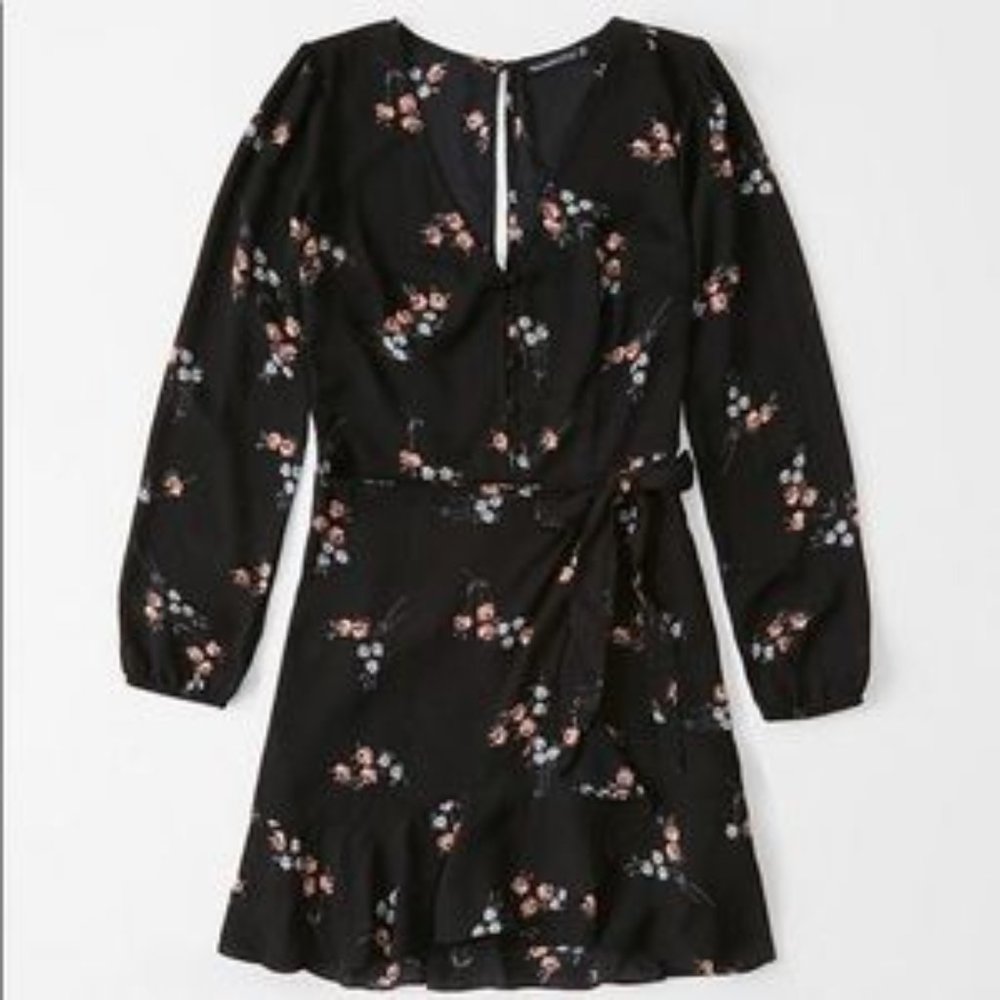 Abercrombie Long Sleeve Floral Wrap Dress